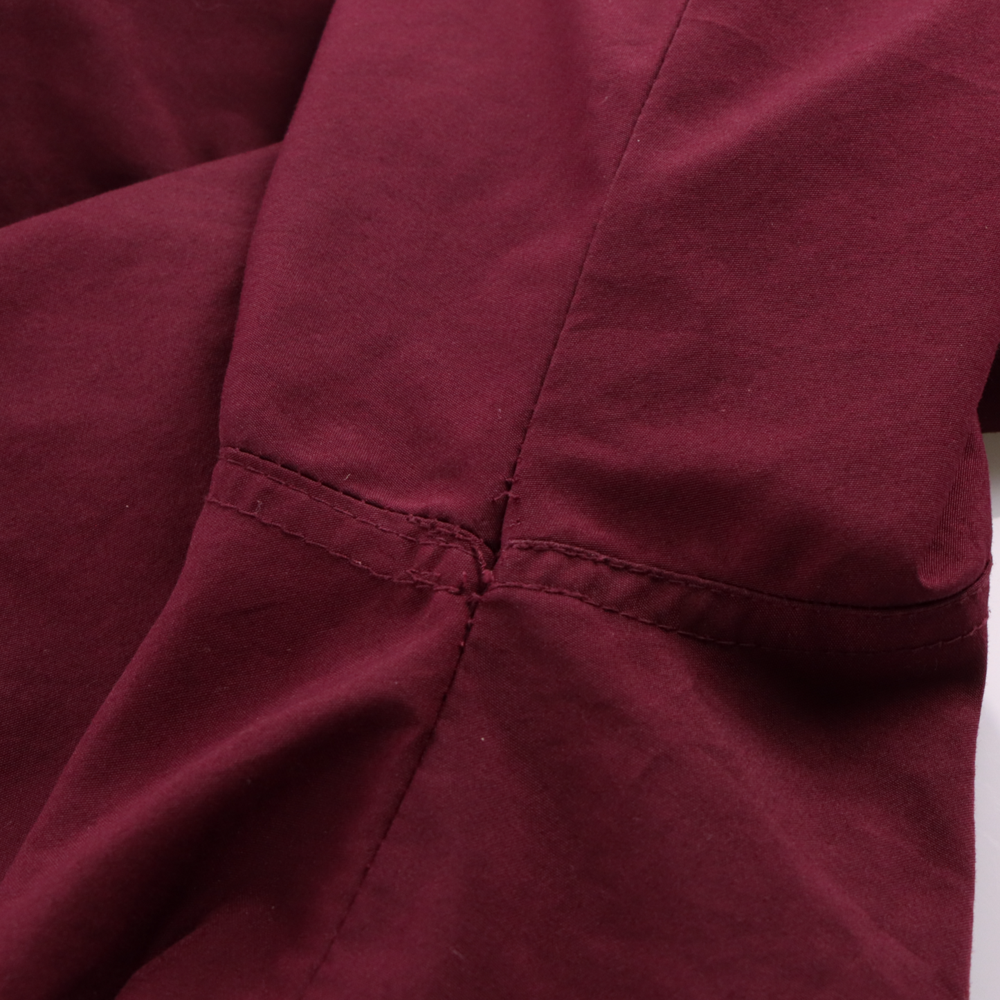 NIKE Team Virginia Tech Football Embroidered Maroon & Orange Windbreaker Pullover (XXL)