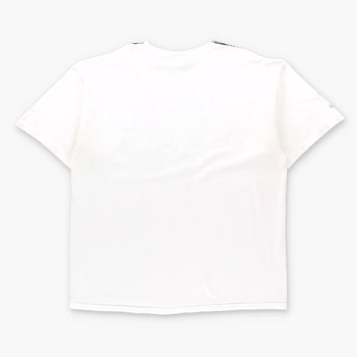 Vintage TAPOUT White Y2K Wrestling T-Shirt (XL)