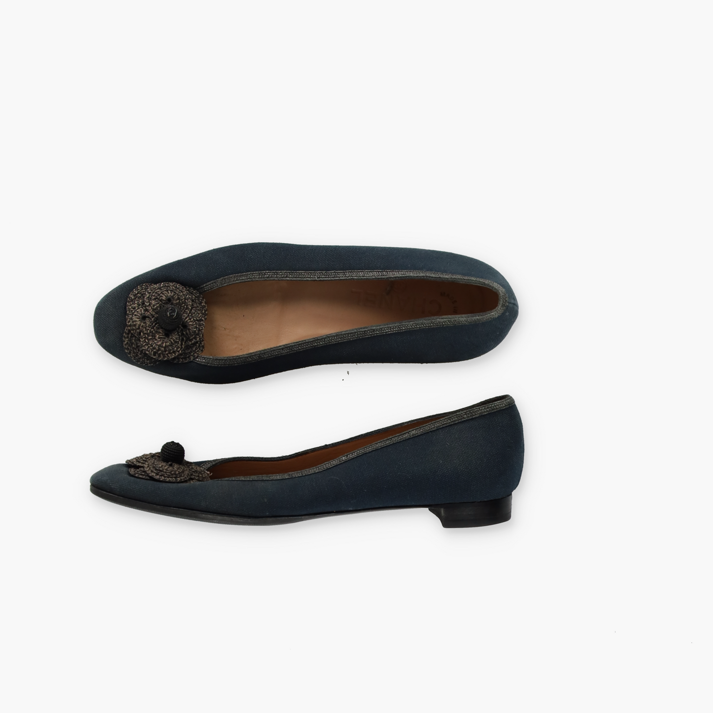 CHANEL 'Camellia' Navy Flower Canvas Ballet Flats (38)
