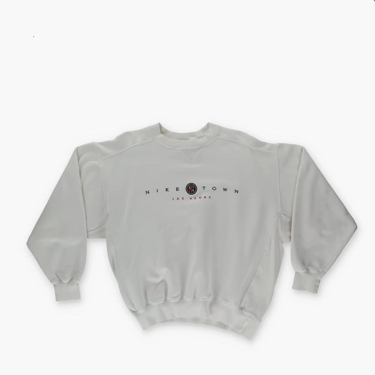 NIKE TOWN Las Vegas 90s Embroidered Spell Out Logo White Crewneck Sweatshirt (S) Vintage Sole Melbourne