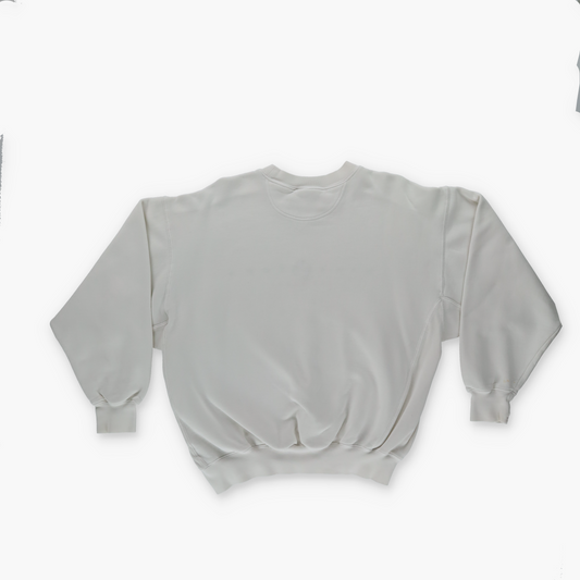 NIKE TOWN Las Vegas 90s Embroidered Spell Out Logo White Crewneck Sweatshirt (S)