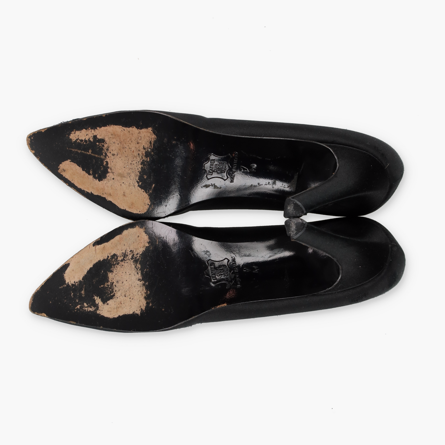 YVES SAINT LAURENT YSL Vintage Italian Made Black Pump Heels (7)