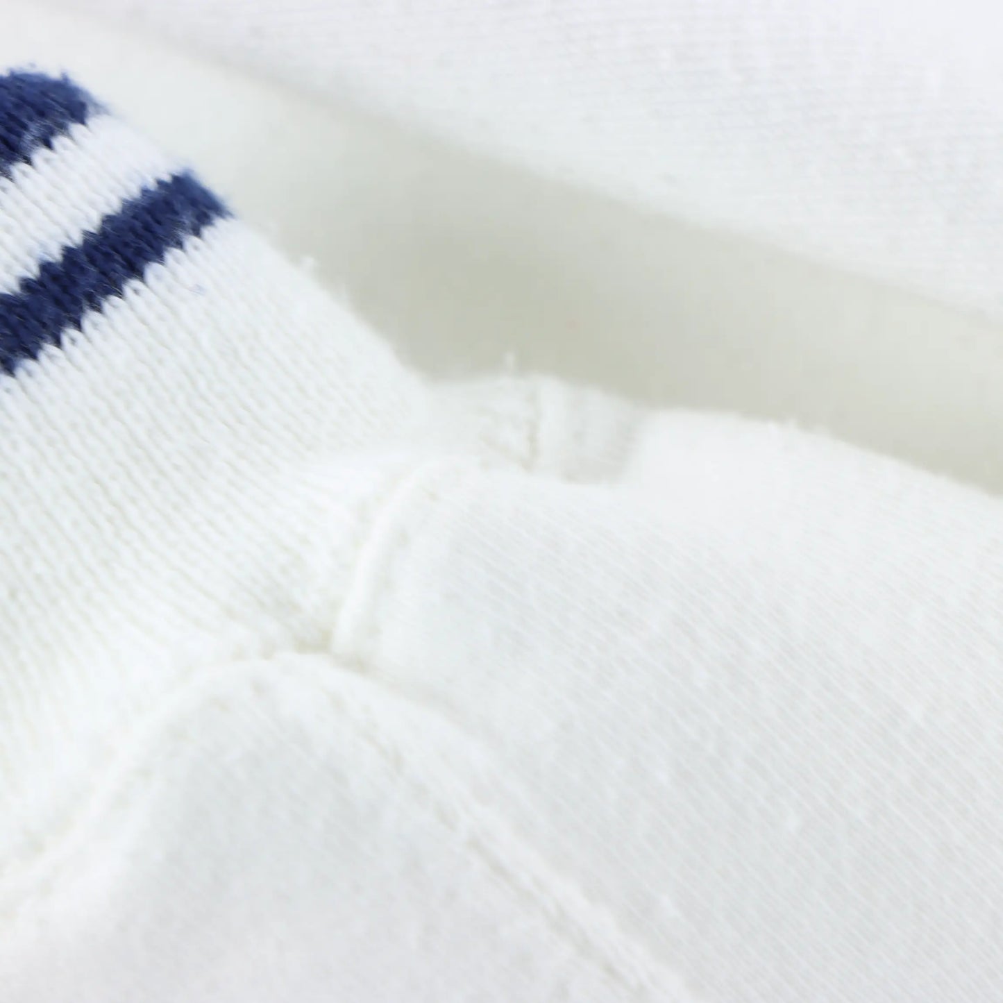 ROYAL VIKING SUN Embroidered Anchor Cruise Cream Sweatshirt (L) Vintage Sole Melbourne