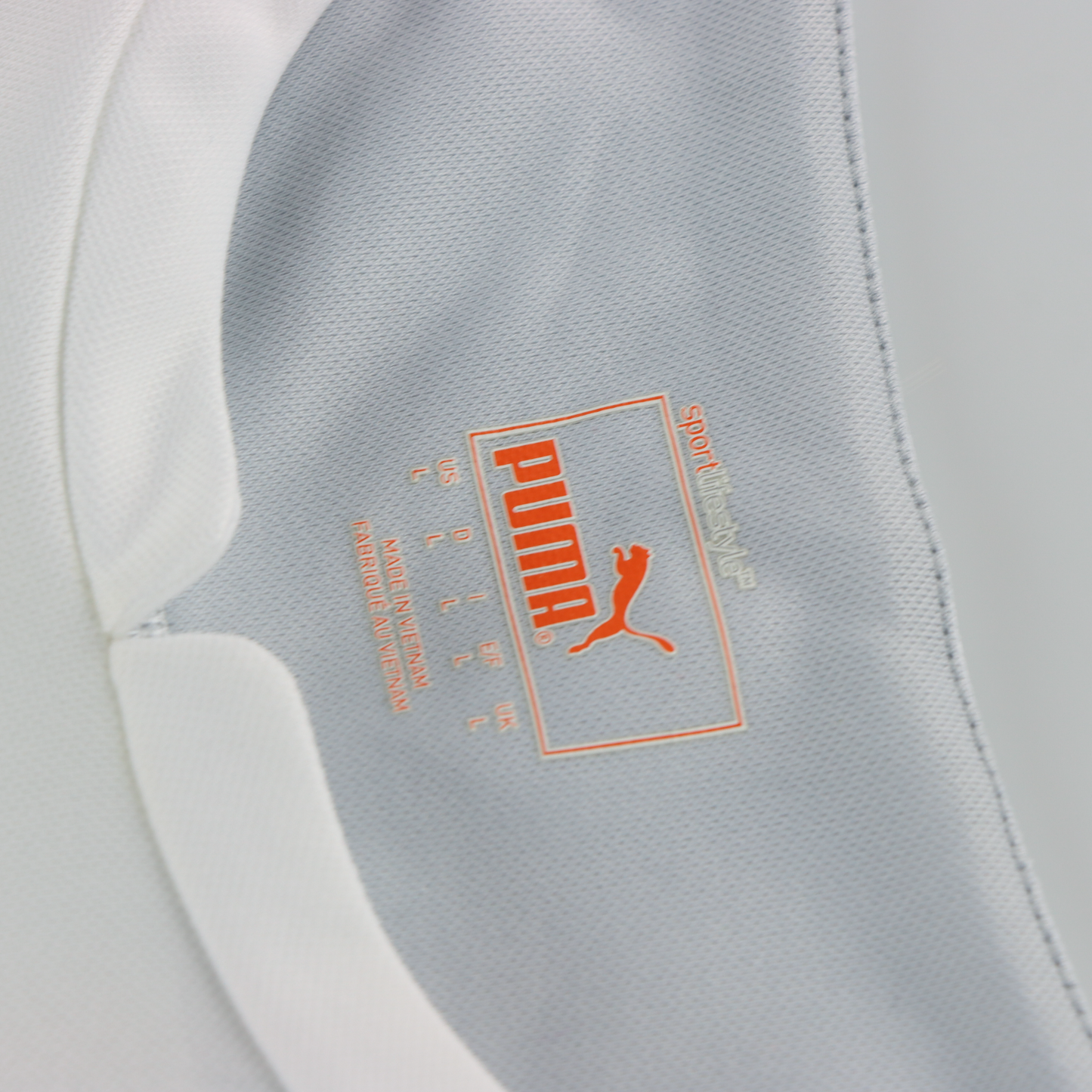 PUMA Italy 2014/2015 Logo Training Soccer Jersey (L)