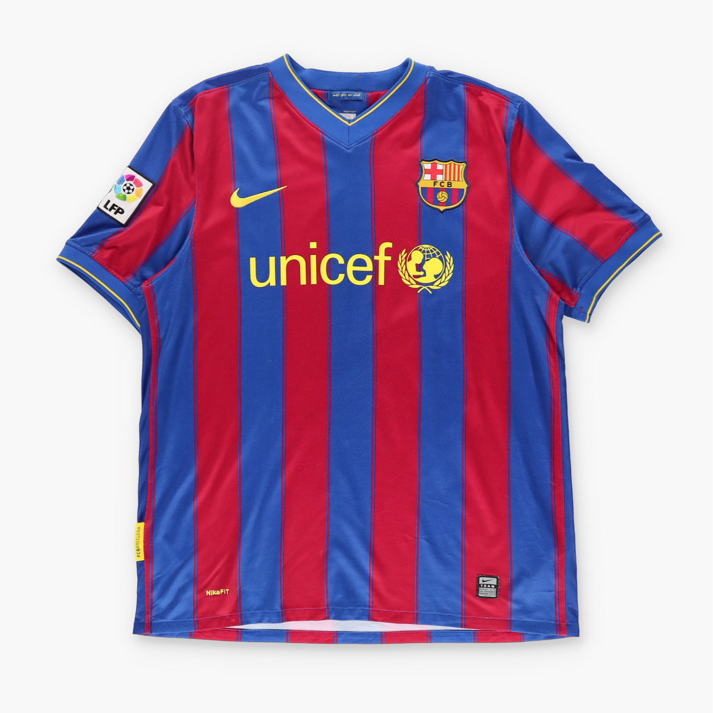 NIKE Barcelona 2009/2010 Home Embroidered Logo Soccer Jersey (M)