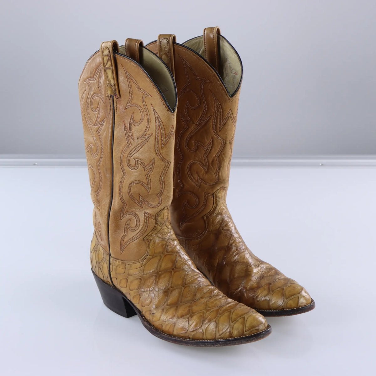 Vintage DAN POST Exotic Anteater Pangolin Leather Cowboy Boots (9) Vintage Sole Melbourne