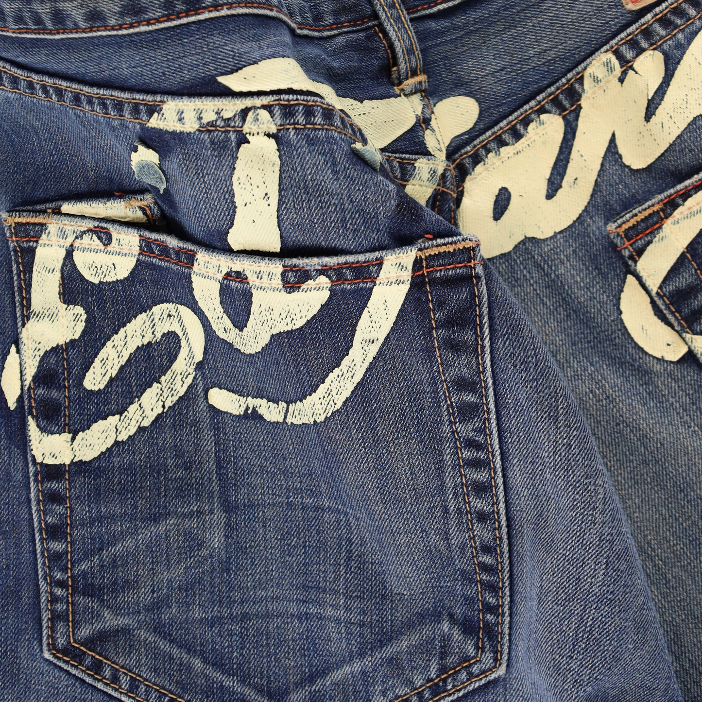 ED HARDY Y2K Embellished Embroidered Heart Paint Spell Out Blue Jeans (36)