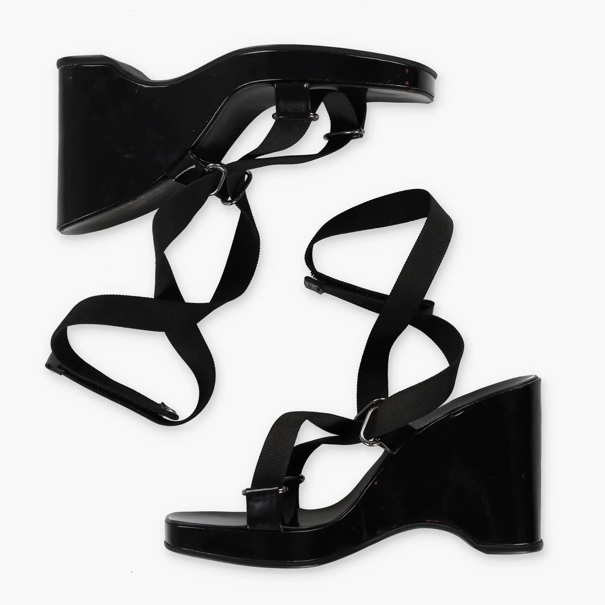 GUCCI Patent Leather Italian Made Black Adjustable Nylon Strap Wedges (8) Vintage Sole Melbourne