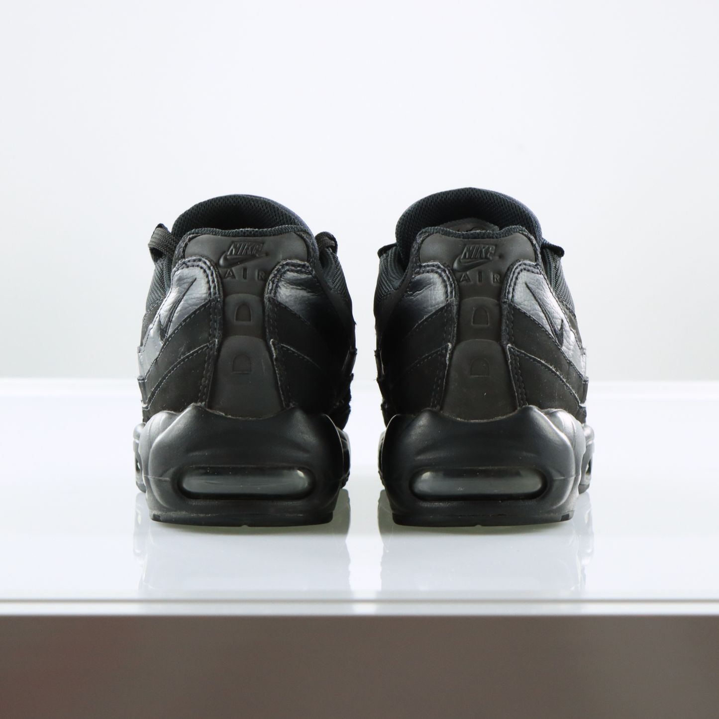 NIKE Air Max 95 Triple Black Sneakers (10)