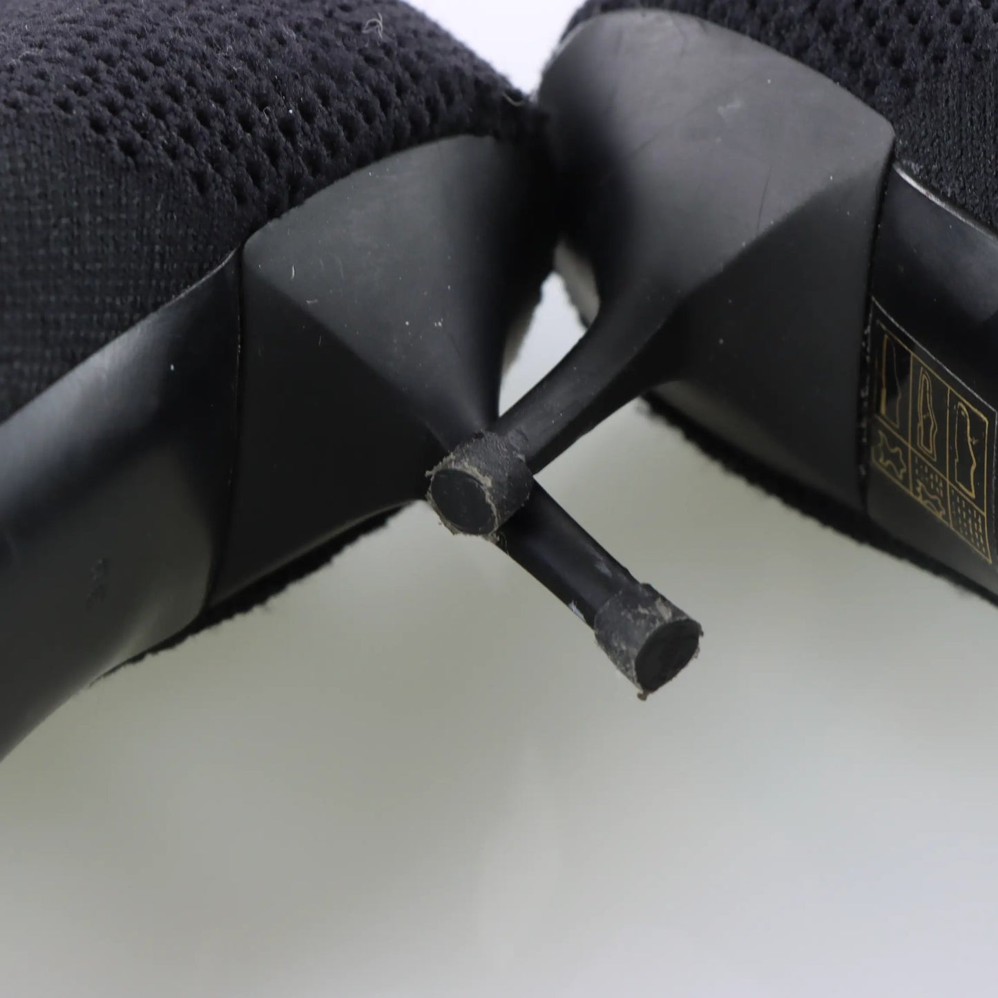 BURBERRY Italian Made Black 'Lynda' Knitted Elastic Mesh Heeled Boots (38) Vintage Sole Melbourne