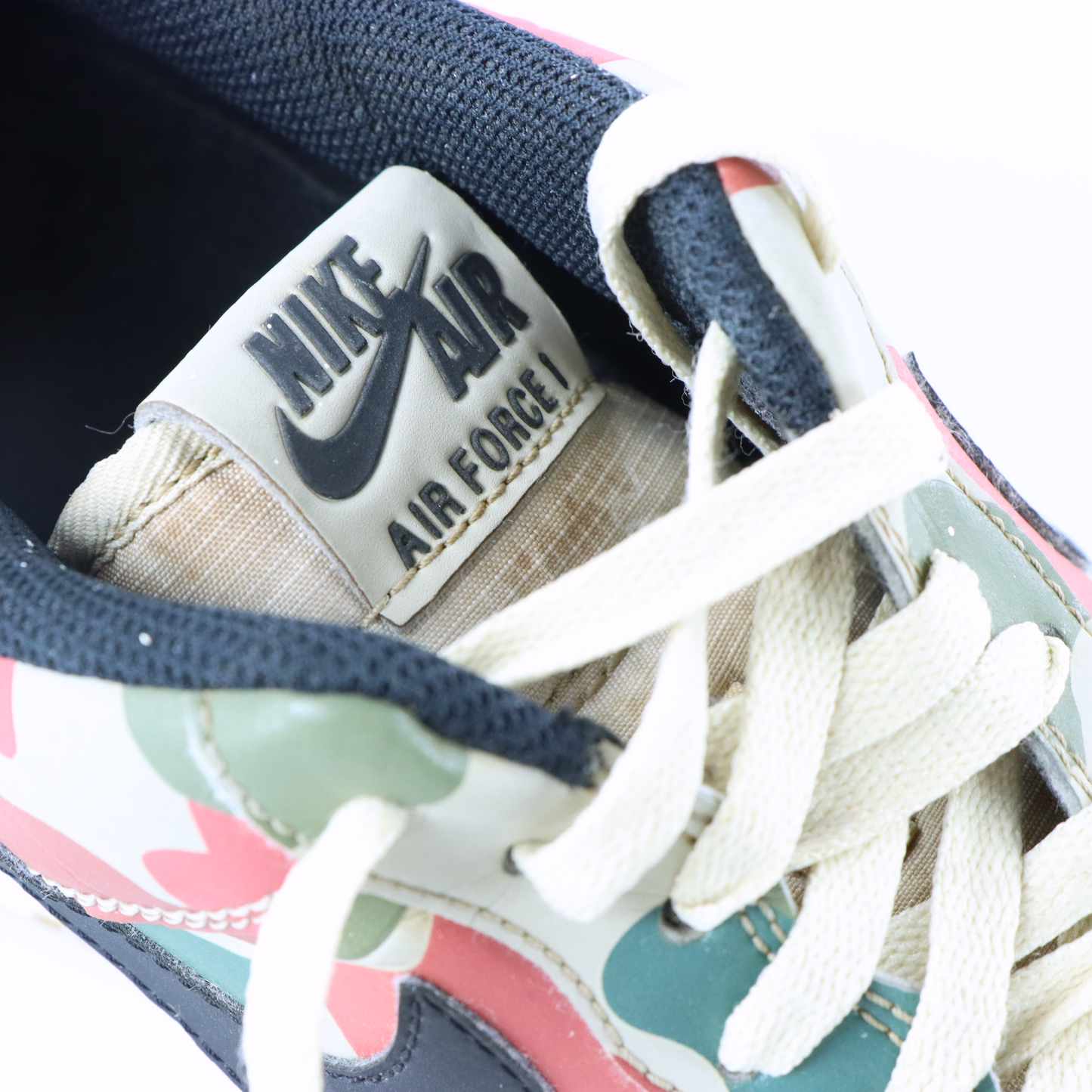 NIKE Air Force 1 Reflective Low Red & Green Camo Sneakers (8)