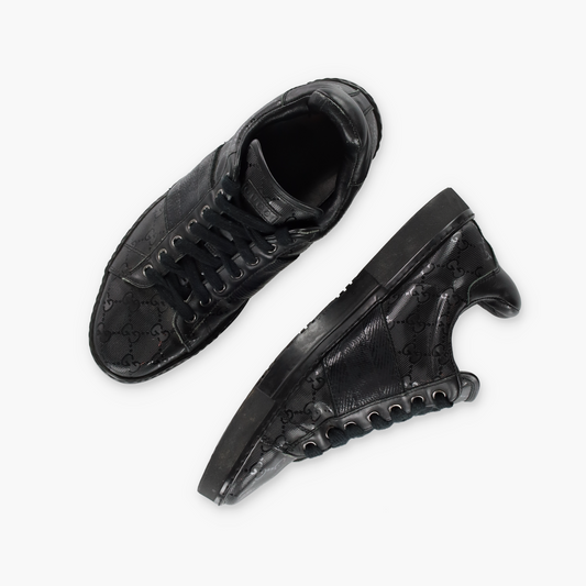 GUCCI Black GG IMPRIME Italian Made Low Top Sneakers (7.5)