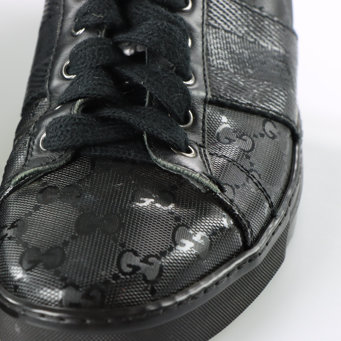 GUCCI Black GG IMPRIME Italian Made Low Top Sneakers (7.5)