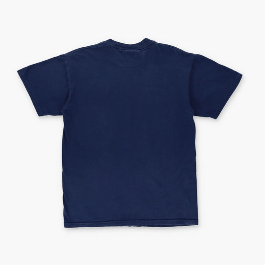 DISNEYLAND 'Group Hug' Winnie The Pooh Cartoon Navy T-Shirt (M-L) - Vintage Sole Melbourne