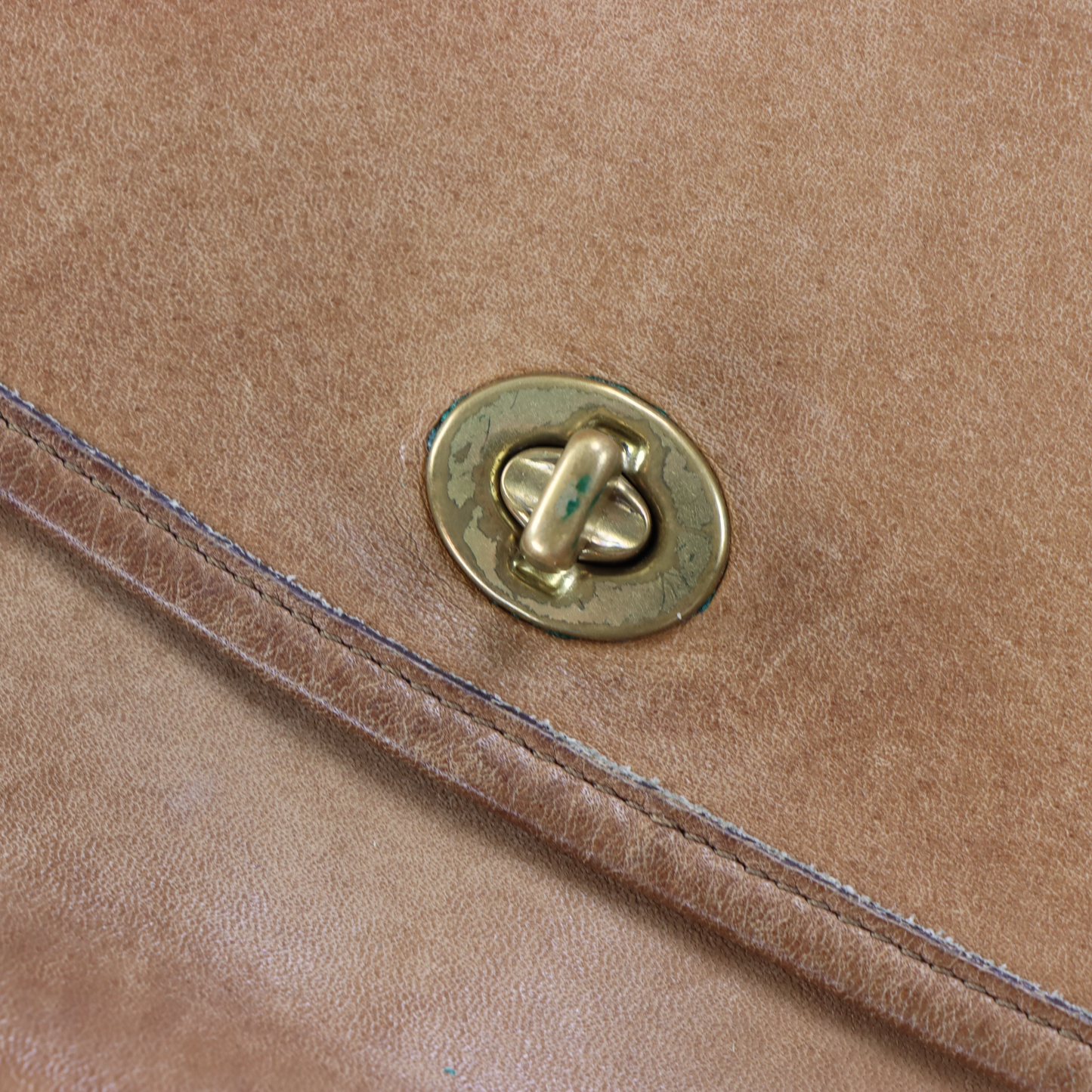 Vintage COACH 'City' 9790 Tan Leather Crossbody Bag