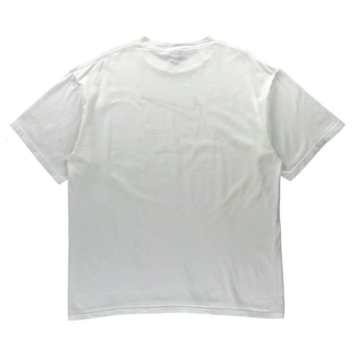 NIKE Red & Navy Big Centre Swoosh Outline White T-Shirt (L) - Vintage Sole Melbourne