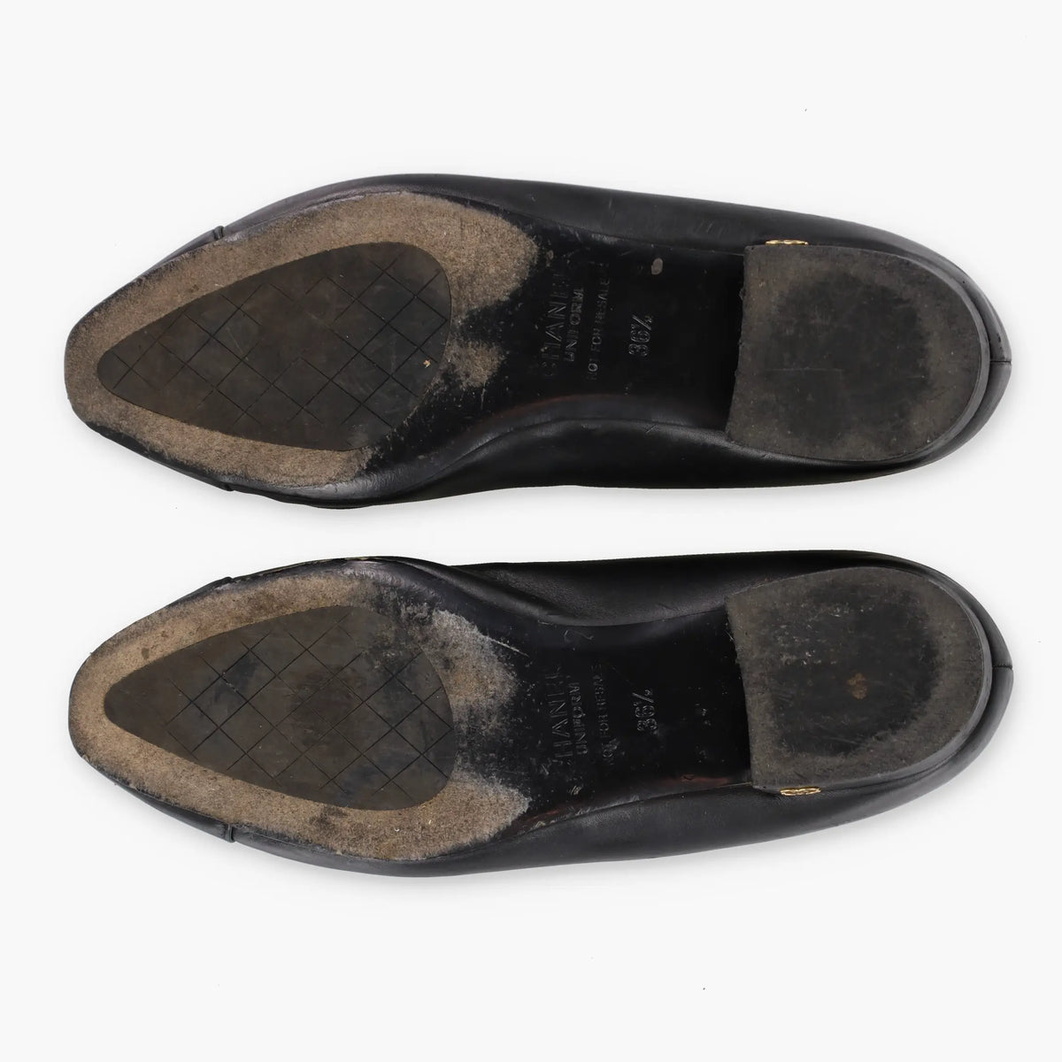 CHANEL Black & Gold 'CC' Logo Classic Ballet Flats (36.5) Vintage Sole Melbourne