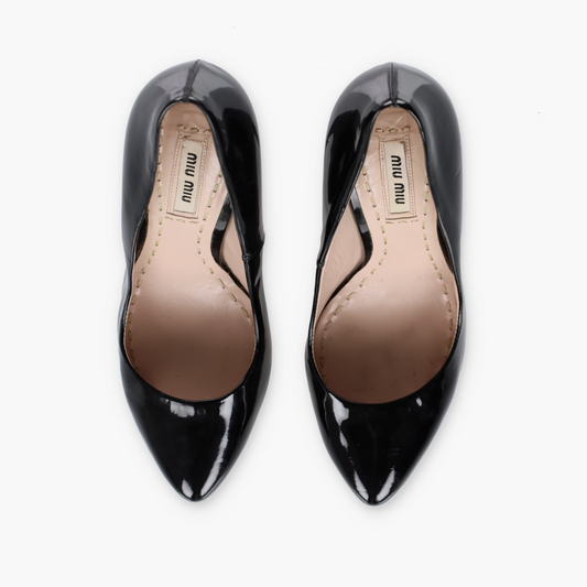 MIU MIU 'ITALY Made' Patent Leather Pointed Toe Black Pumps Heels (35.5)