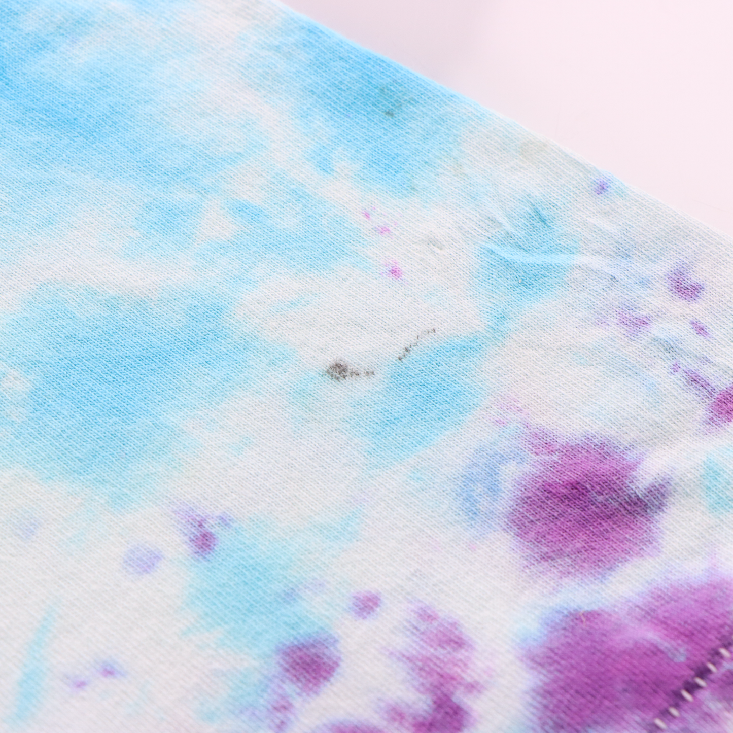 Hair The Musical Tour 1994 Single Stitch USA Made FRUIT OF THE LOOM Purple & Blue Tie Dye Tee (XL)
