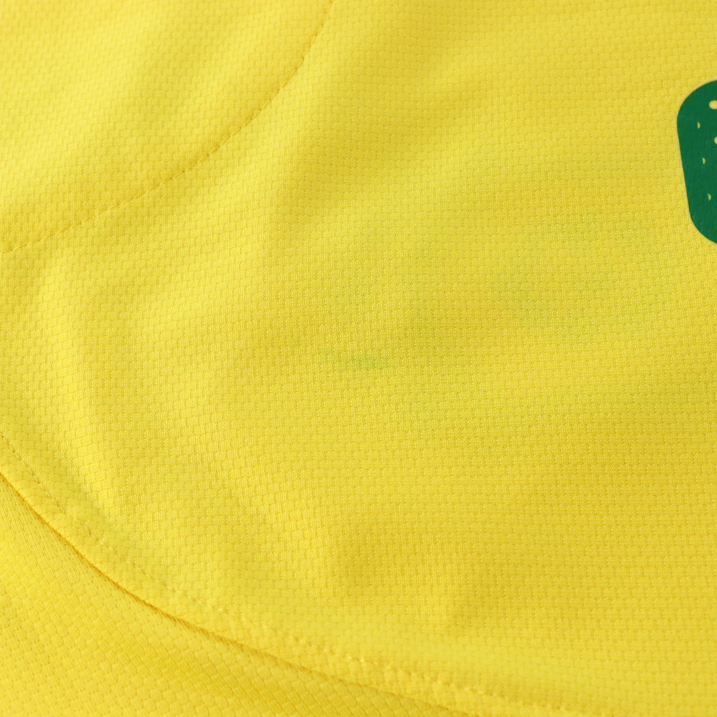 NIKE Brazil 2010-11 Home Soccer 'Dri-Fit' Jersey Brazilian Made (S)