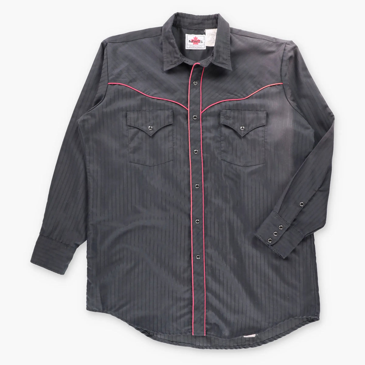Vintage MWG Black And Red Long Sleeve Snap Button Western Shirt Canada Made (L-XL)