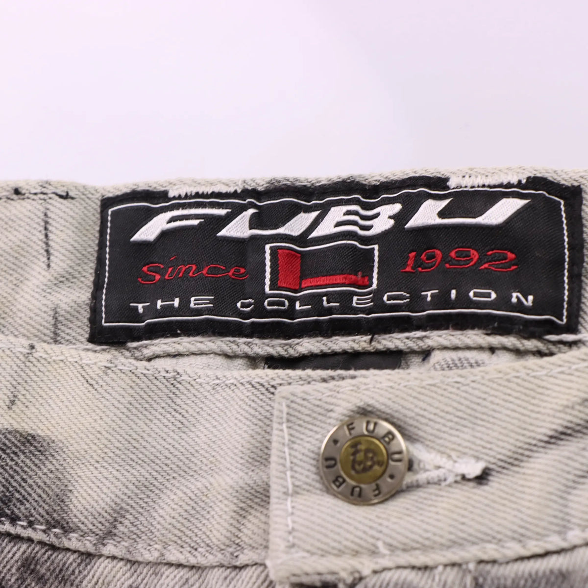 FUBU Embroidered Logo Acid Wash Red & Grey Denim Jeans (34) Vintage Sole Melbourne
