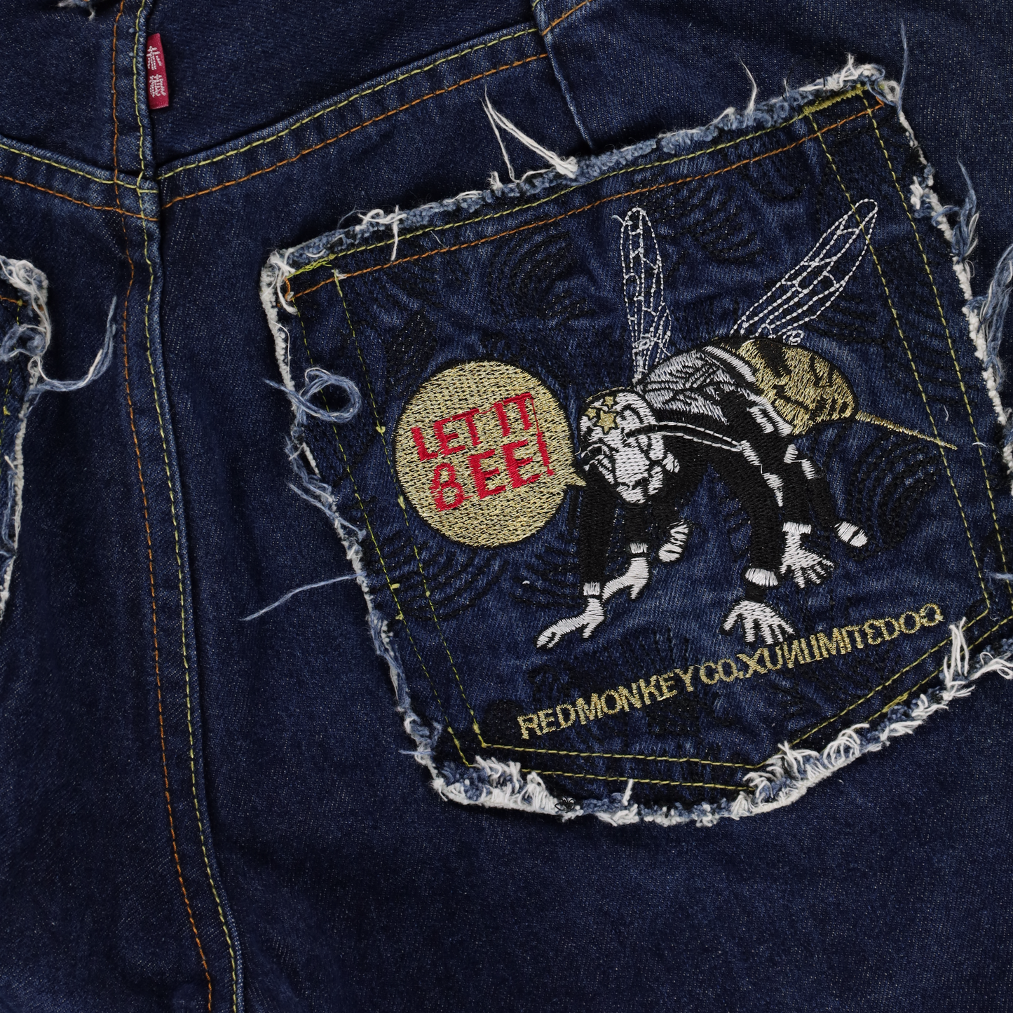 RED MONKEY Y2K 'Let It Be' Embroidered Bee Pockets Jeans (38)