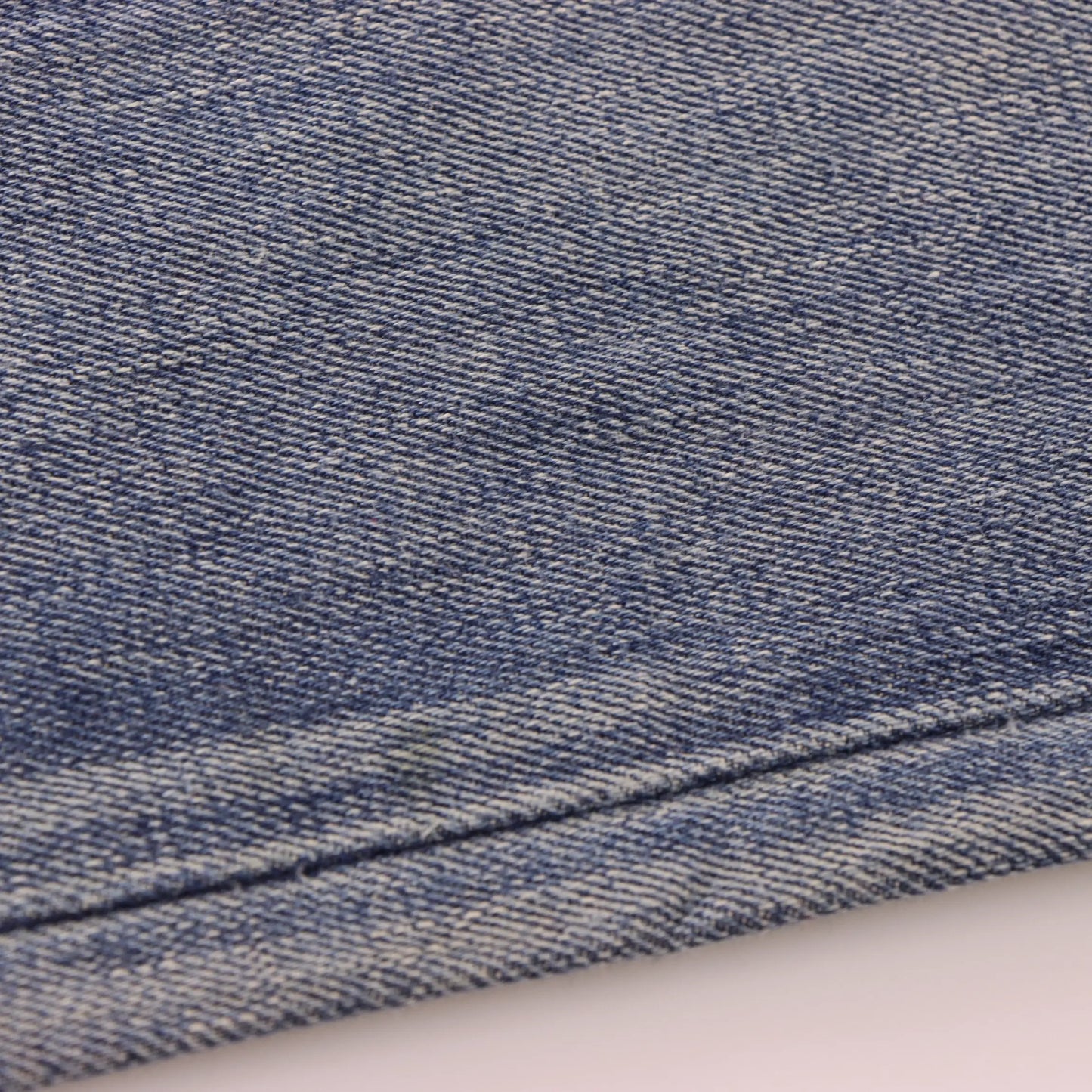 COOGI Embroidered Tiger Pocket Claw Scratch Blue Jeans (38 x 34) Vintage Sole Melbourne