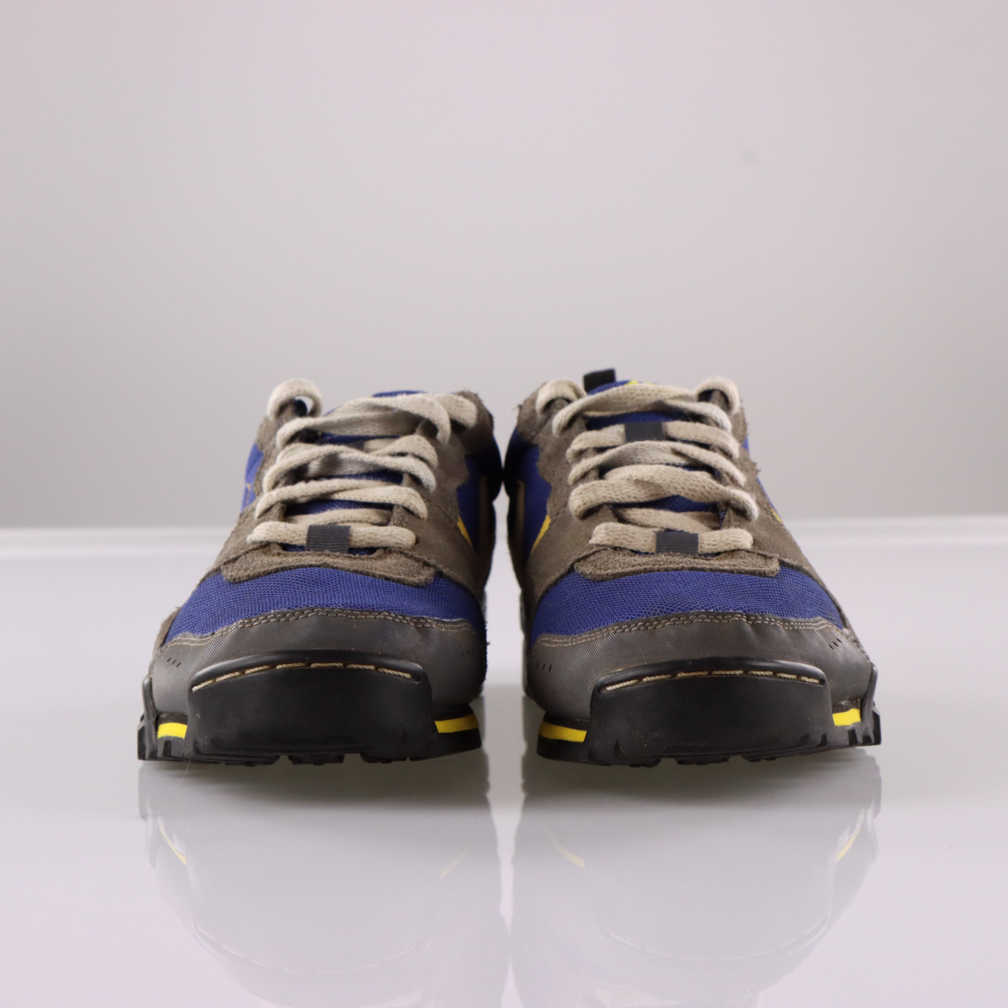 NIKE ACG Pyroclast 'Deep Royal/Maize' Low Sneakers (7.5)