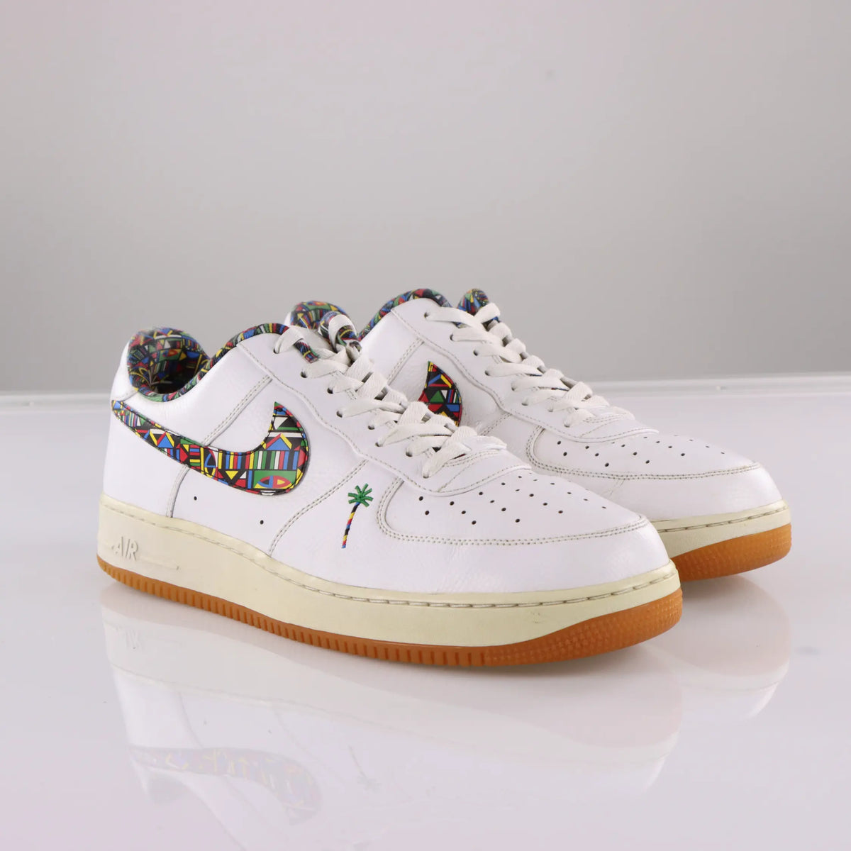 NIKE Air Force 1 'Urban Jungle / World Basketball Promo' SAMPLE Sneakers (15) Vintage Sole Melbourne