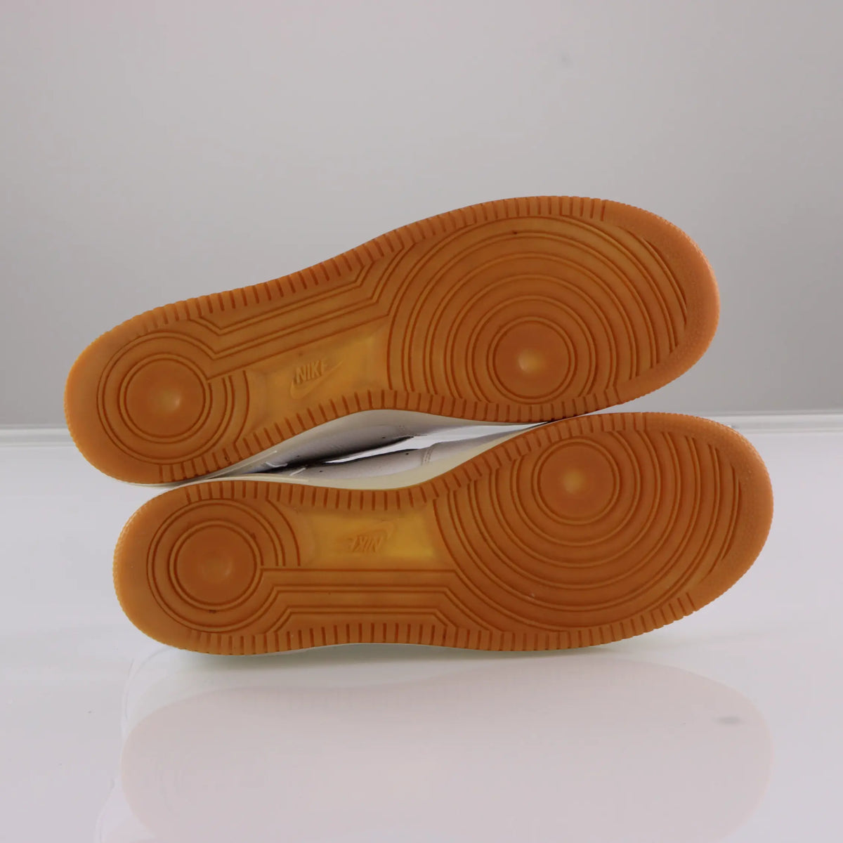 NIKE Air Force 1 'Urban Jungle / World Basketball Promo' SAMPLE Sneakers (15) Vintage Sole Melbourne