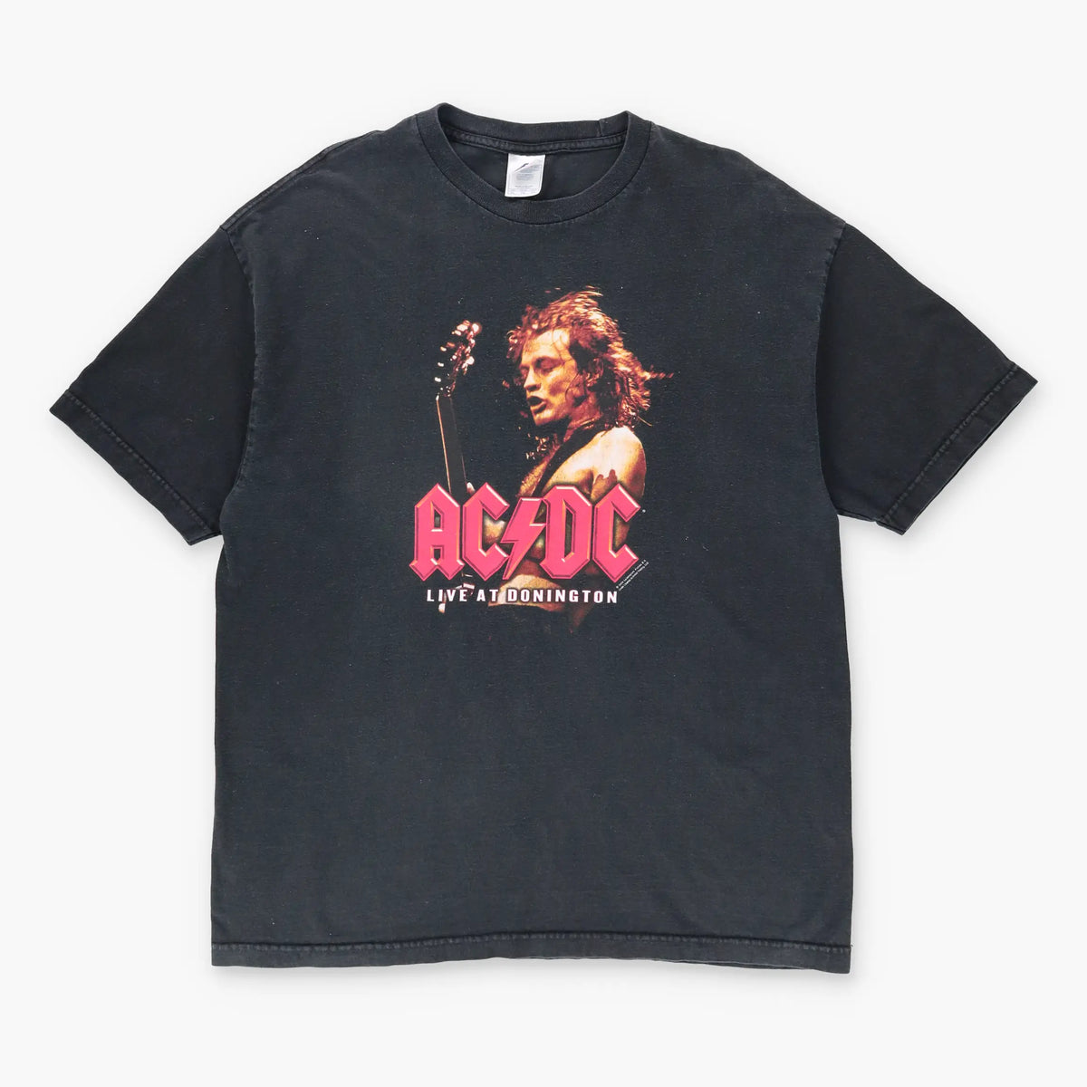 AC/DC 'Live At Donington' Angus Young Black Rock Band T-Shirt (XL) - Vintage Sole Melbourne