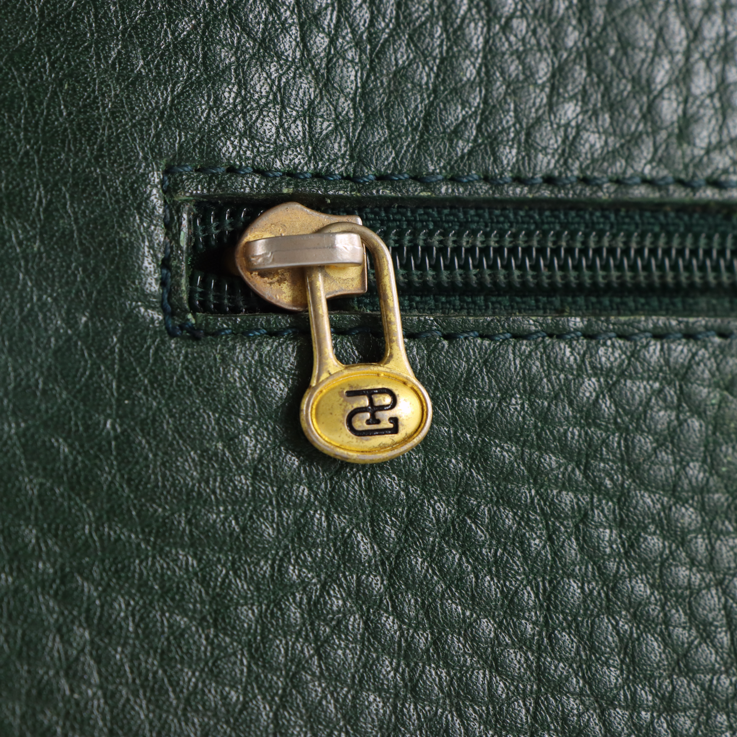 PAOLO GUCCI Green Leather Tassel Crossbody Bag