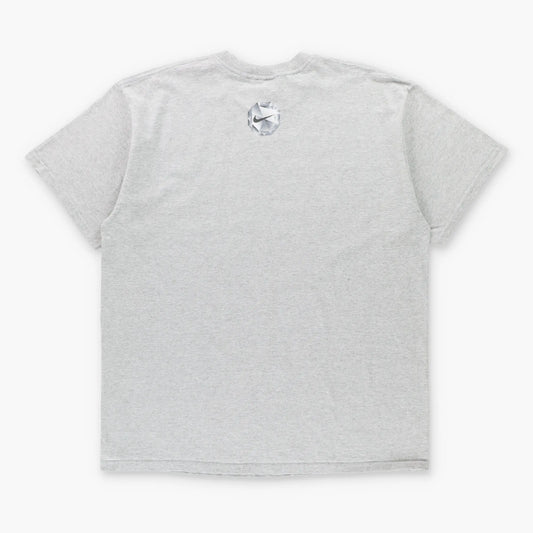 Vintage NIKE Diamond Centre Swoosh Logo Silver Shimmer Graphic Tee (XL)