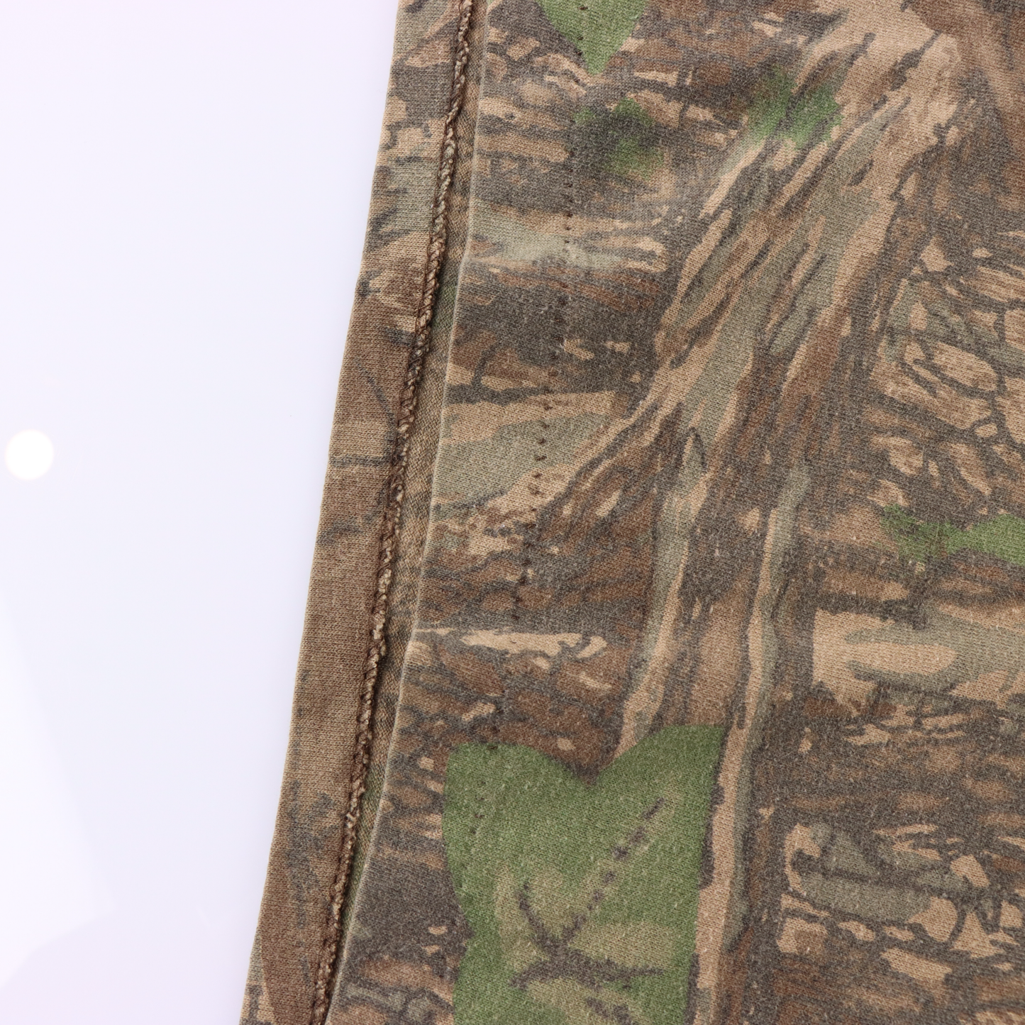 TREBARK Realtree Camo 'Single Pocket' T-shirt (S-M)