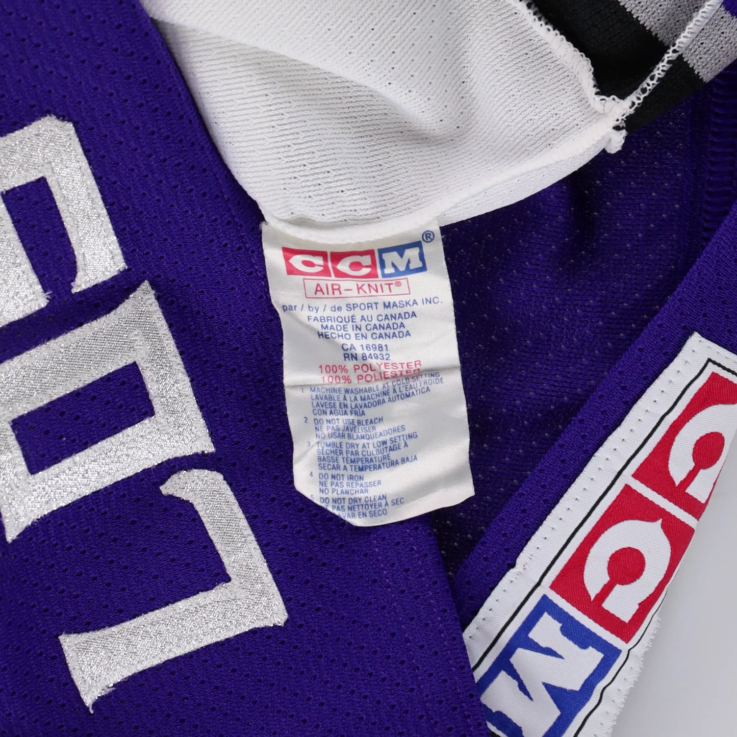 Vintage NHL Los Angeles Kings 'Coat of Arms' CCM Hockey Jersey Canada Made (M) Vintage Sole Melbourne