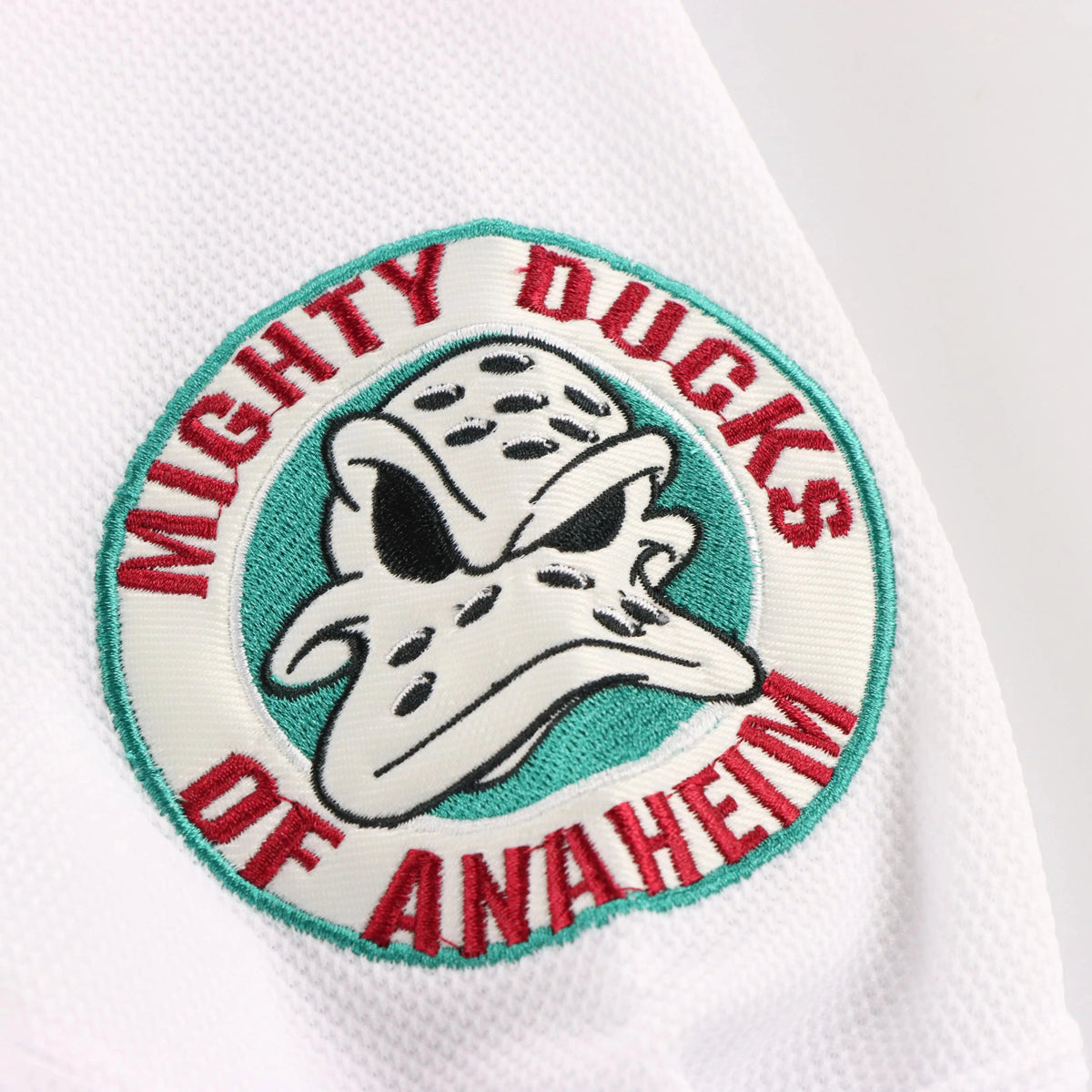 Anaheim Mighty Ducks Paul Kariya #9 CCM Throwback NHL Away Jersey (M) Vintage Sole Melbourne