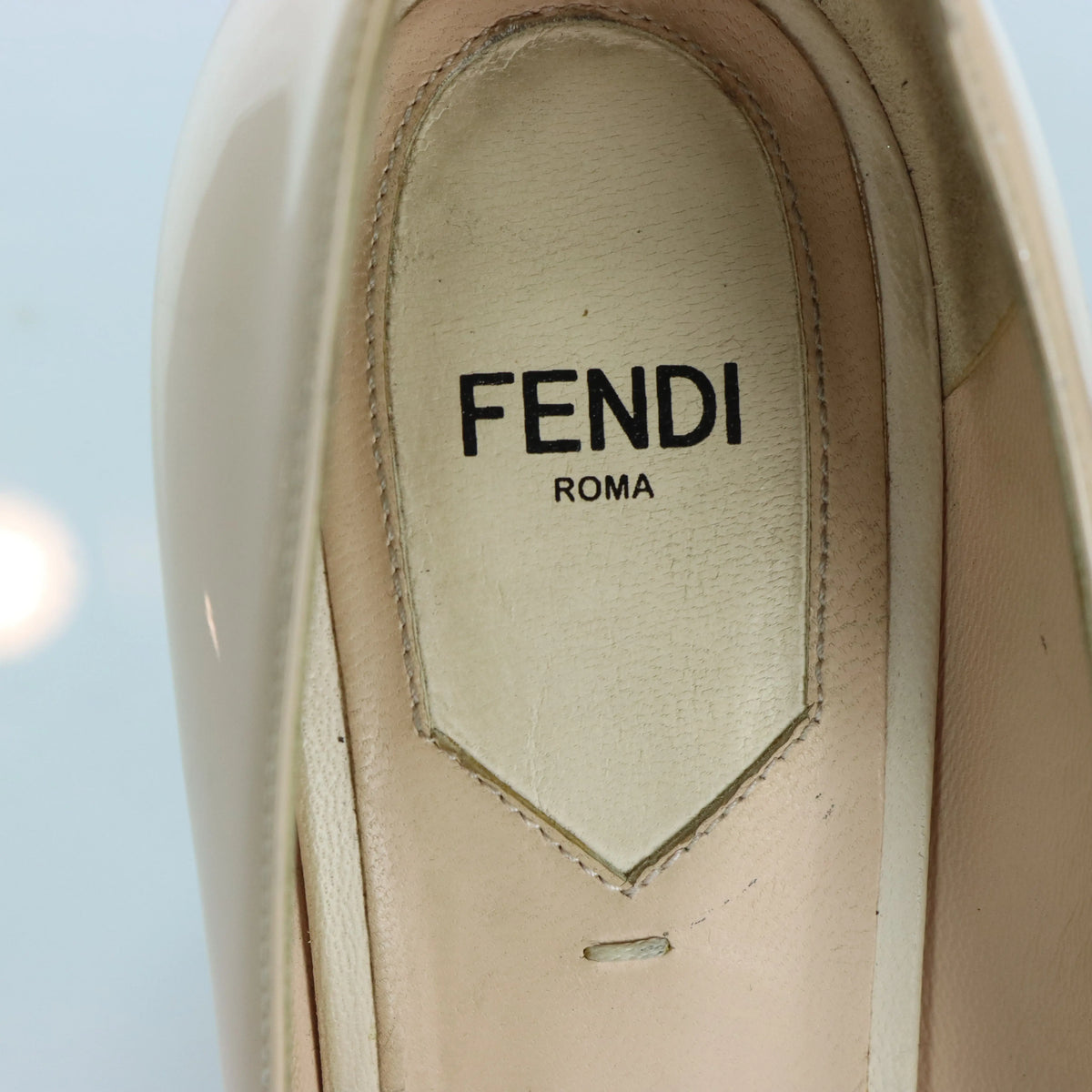 FENDI 'Eloise' Patent Pale Pink Italy Made Round Toe Pump Heels (39) Vintage Sole Melbourne