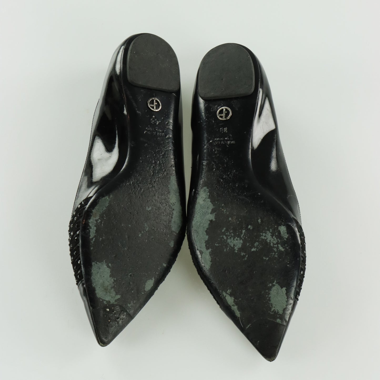 GIORGIO ARMARNI Patent Embellished Italy Made Black Flats (38)