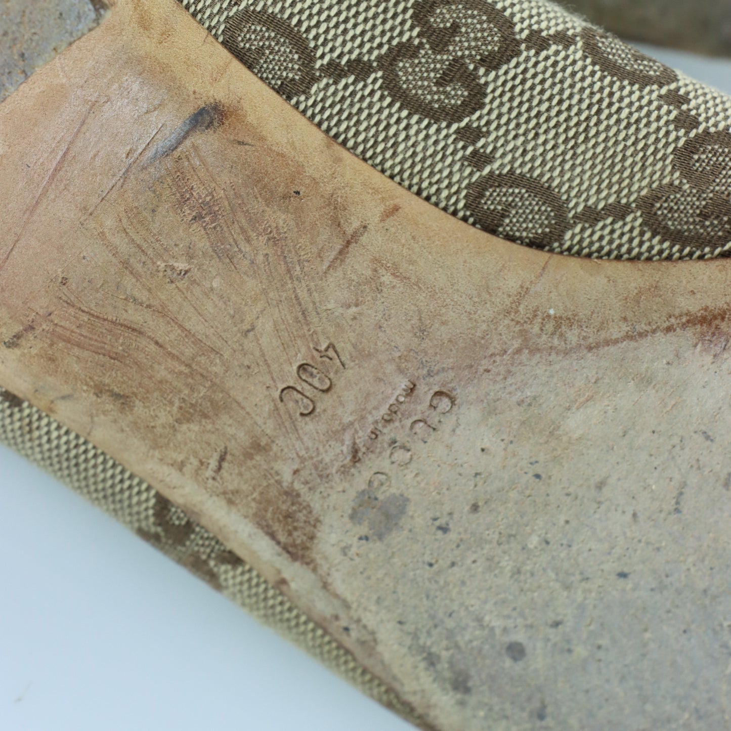 GUCCI 'ITALY Made' Monogram Bamboo Horse-Bit Pointed Toe Flats (40C)