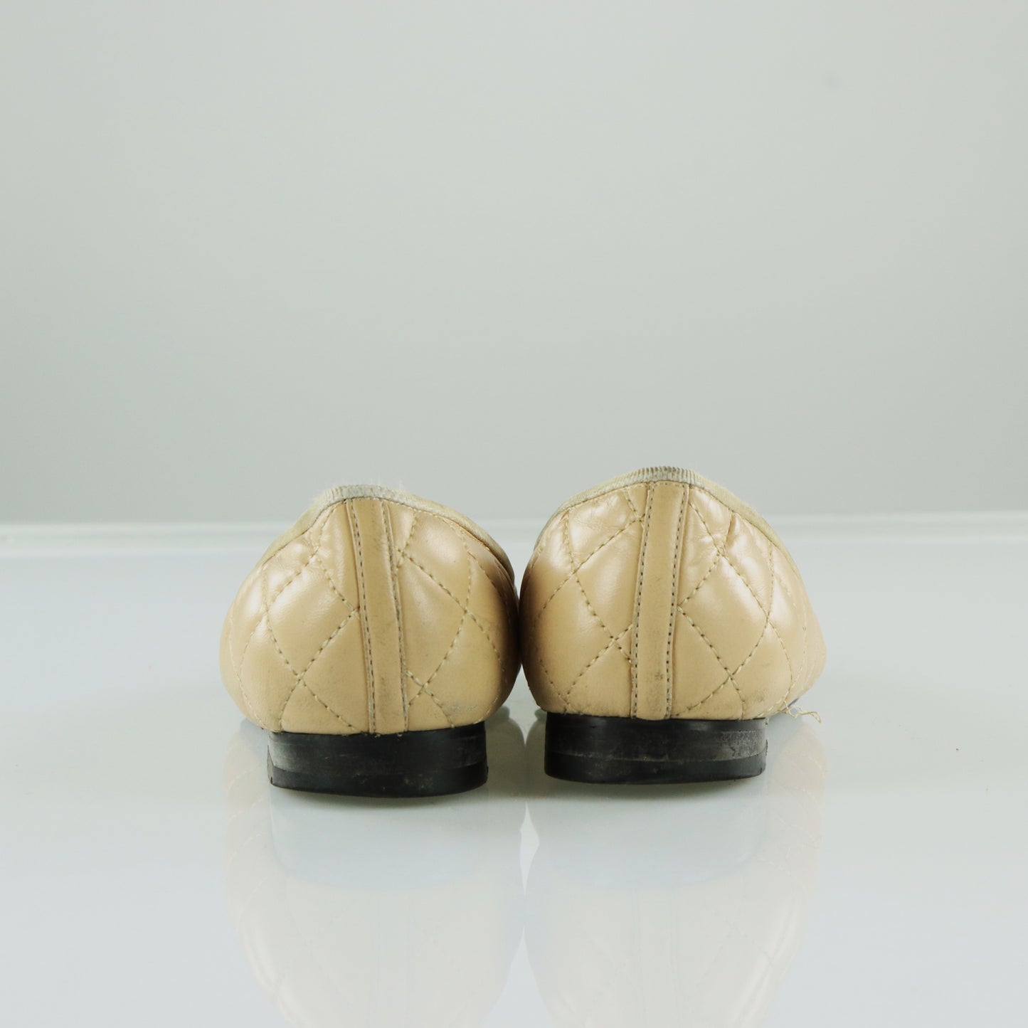 CHANEL 'ITALY Made' Quilted Tan Embroidered Black Cap Bow Ballet Flats (38)