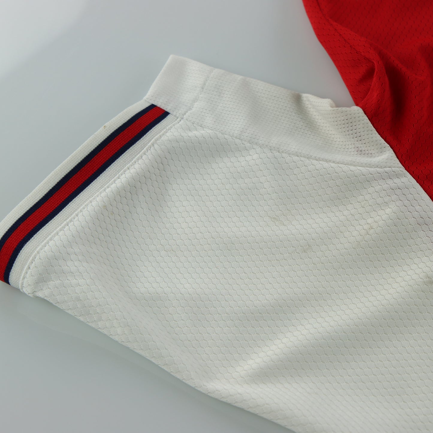 ADIDAS Arsenal 2019/2020 Red & White Home Soccer Jersey (L-XL)