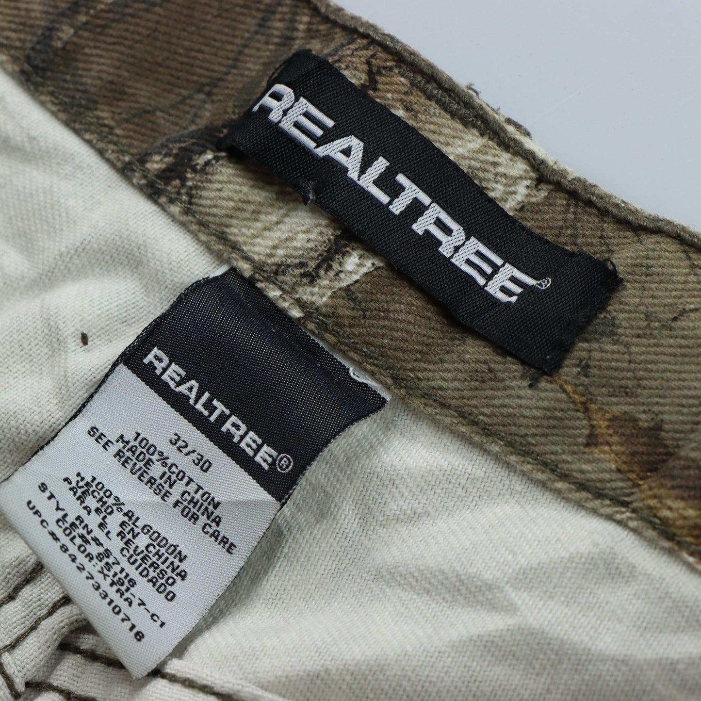 REAL TREE Y2K Camouflage Cargo Hunting Jeans (32x30)