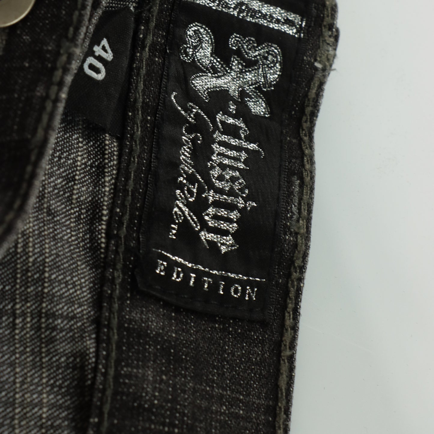 SOUTH POLE Y2K Embroidered Distressed Grunge Black Faded Jeans (40)