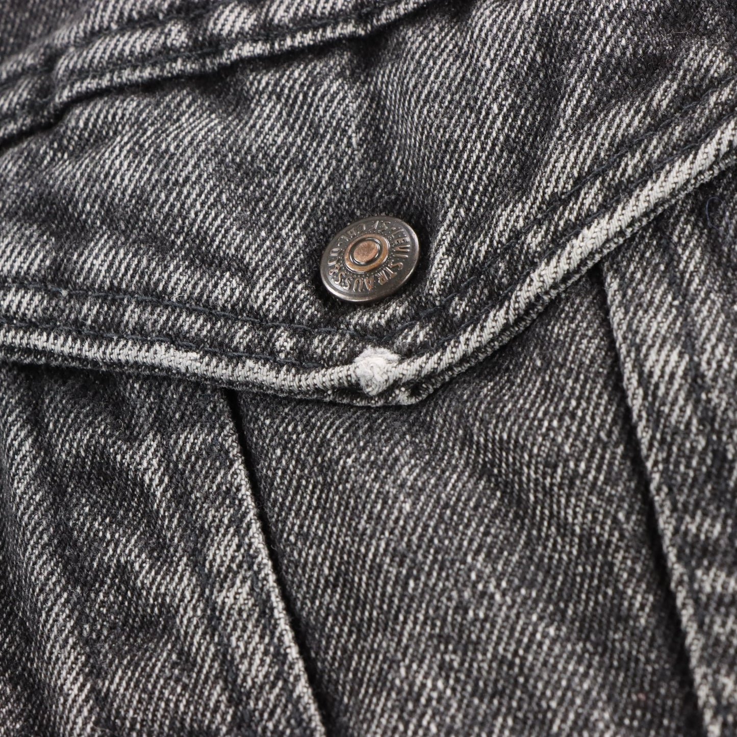 Vintage LEVI'S Sherpa Lined Faded Black Denim Trucker Jacket USA Made (M) Vintage Sole Melbourne