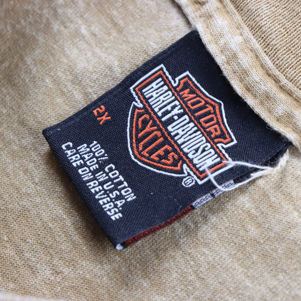 Vintage HARLEY DAVIDSON 'Deadwood' Cowboy Flame Motorcycle T-Shirt (XXL) Vintage Sole Melbourne