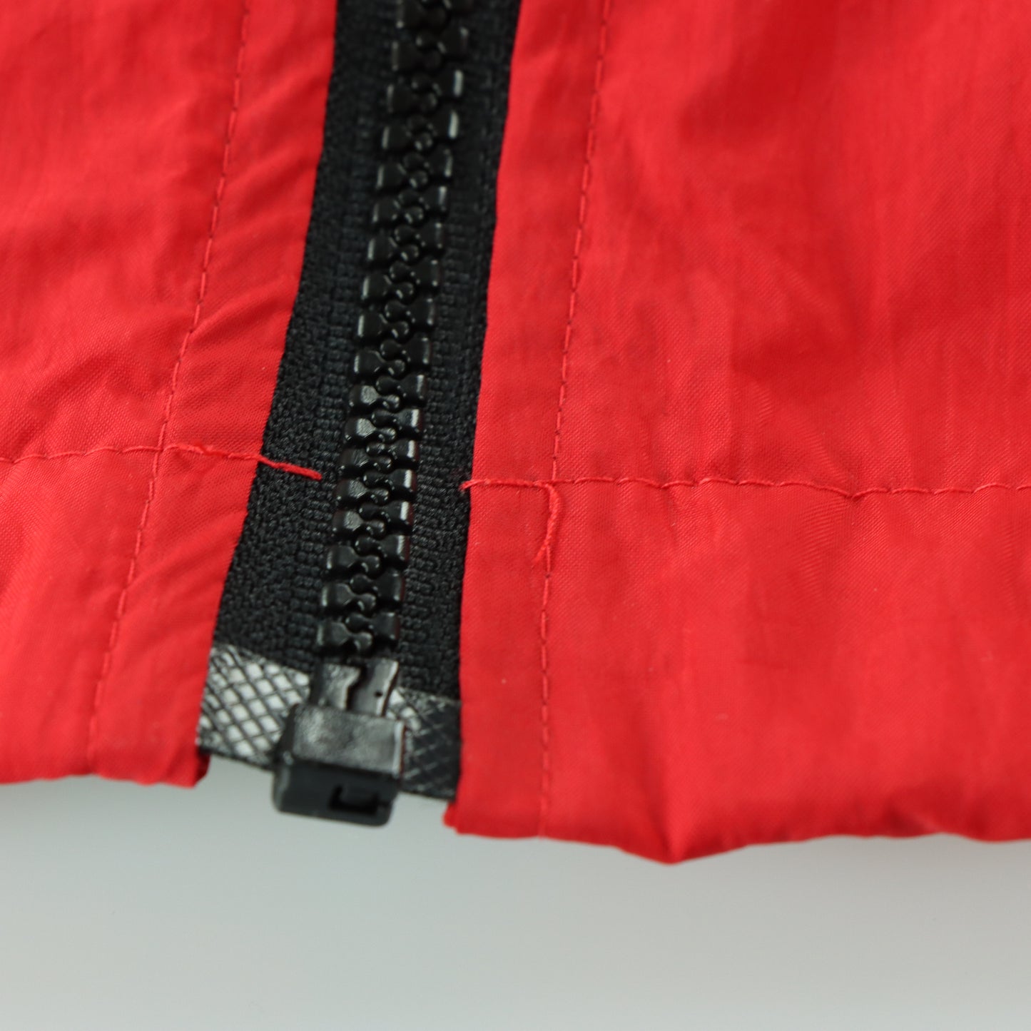 Marlboro Adventure Team Red & Black Full Zip Windbreaker Jacket (L)