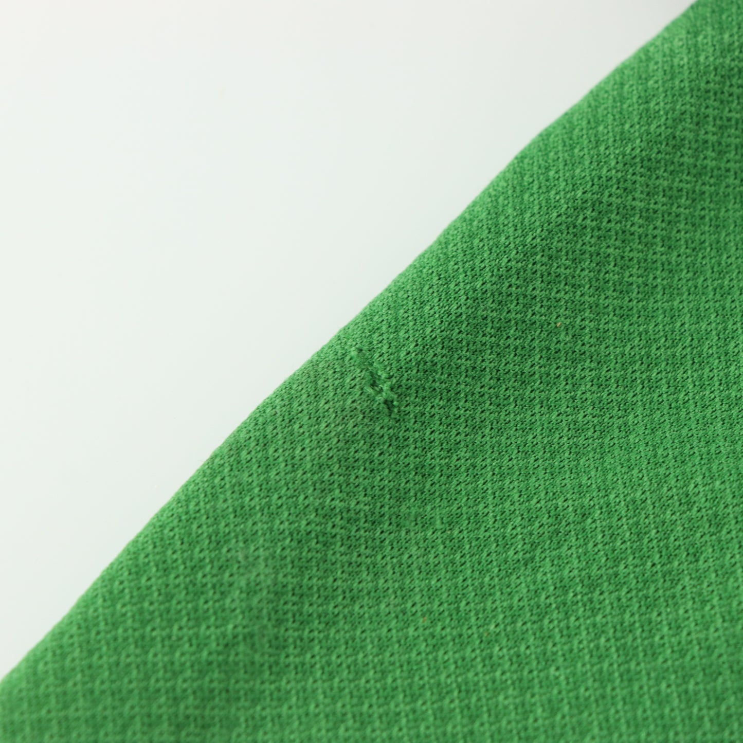 REEBOK Liverpool 1996/1997 UK Made Felt Patch Green Long Sleeve Soccer Jersey (M)