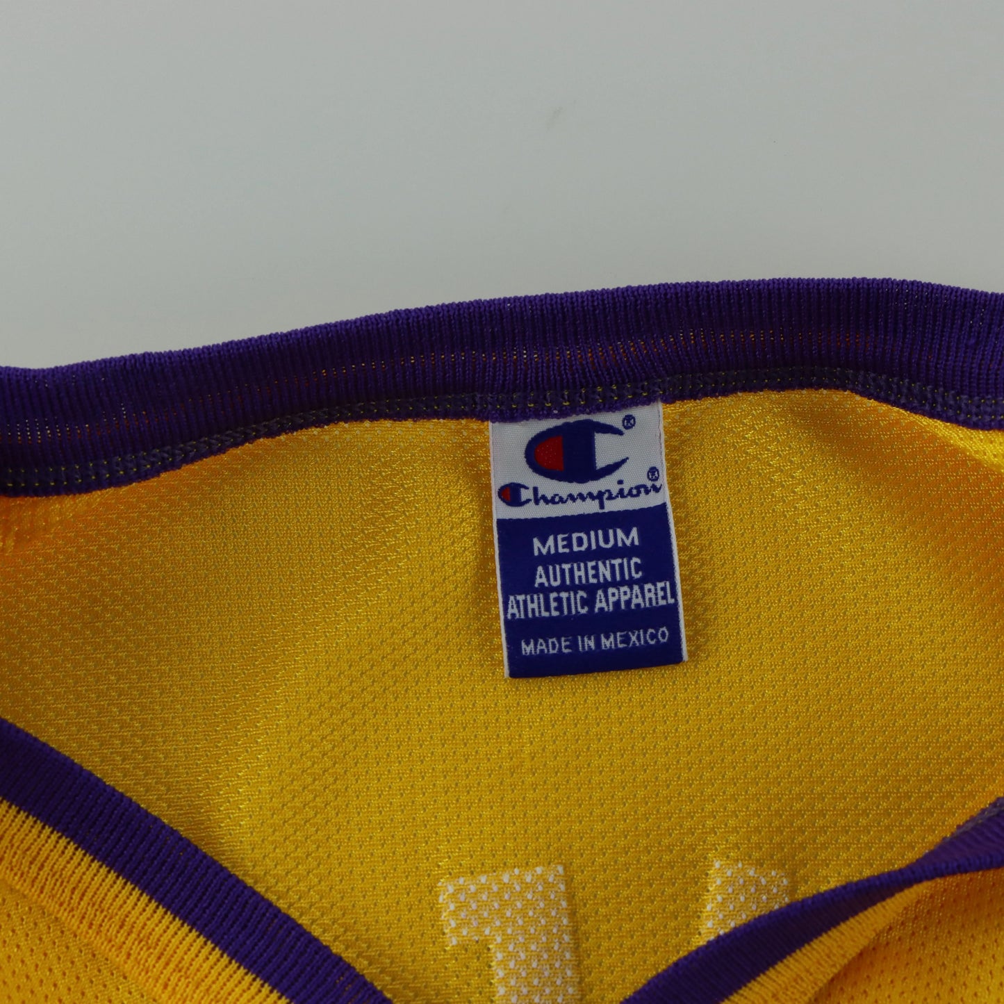 CHAMPION NBA Los Angeles Lakers #34 Vintage 90s Shaq O'Neal Vintage Basketball Jersey (M) Vintage Sole Melbourne