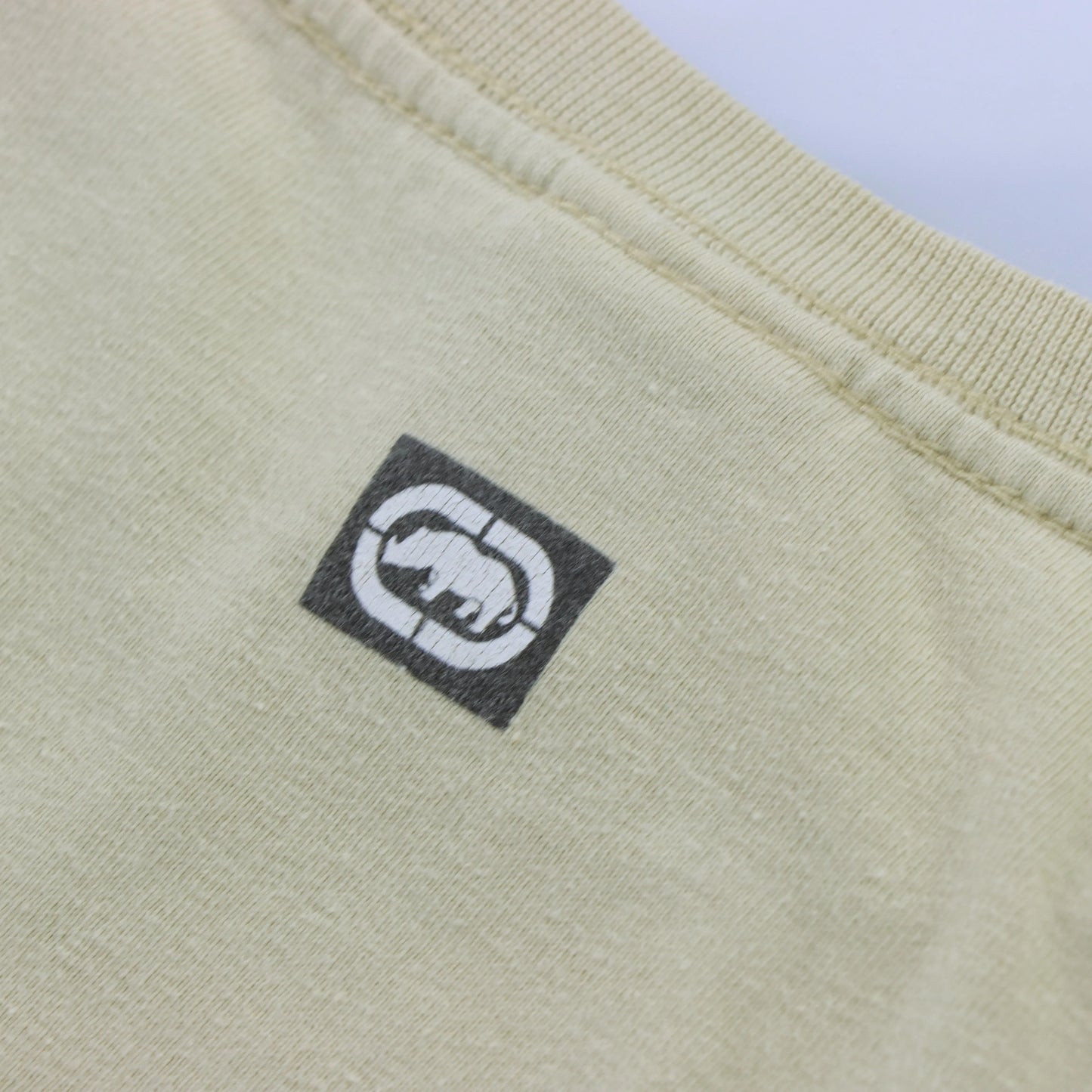 Vintage ECKO UNLTD Y2K Beige Angel Streetwear Grunge T-Shirt (XL) Vintage Sole Melbourne